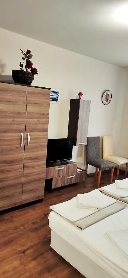 Studio Love - Diamond Beach Burgas City Apartmán